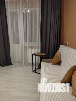 1-к квартира, посуточно, 27м2, 4/7 этаж