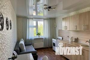 1-к квартира, посуточно, 40м2, 4/10 этаж