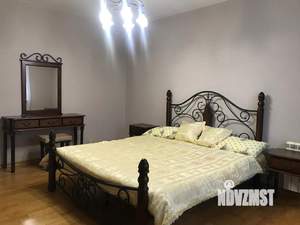 3-к квартира, на длительный срок, 100м2, 4/6 этаж