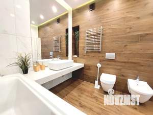 2-к квартира, посуточно, 65м2, 2/8 этаж