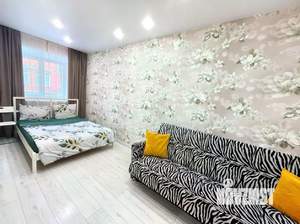 2-к квартира, посуточно, 44м2, 1/1 этаж