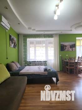 Студия квартира, посуточно, 34м2, 2/5 этаж