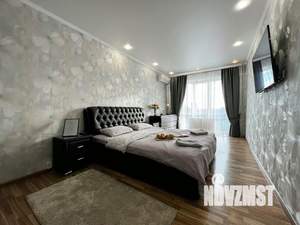 1-к квартира, посуточно, 78м2, 1/1 этаж