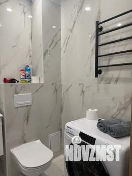 1-к квартира, посуточно, 35м2, 19/19 этаж