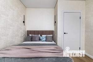 1-к квартира, посуточно, 40м2, 12/19 этаж