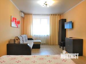 1-к квартира, посуточно, 38м2, 4/10 этаж