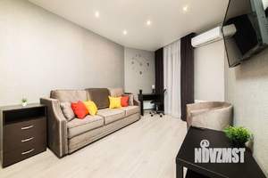 1-к квартира, посуточно, 43м2, 1/1 этаж
