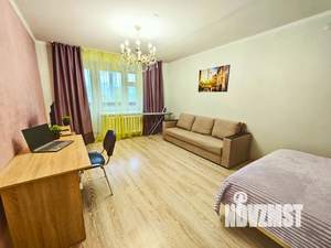 1-к квартира, посуточно, 40м2, 5/10 этаж
