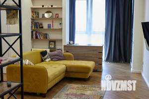 Студия квартира, посуточно, 40м2, 13/23 этаж