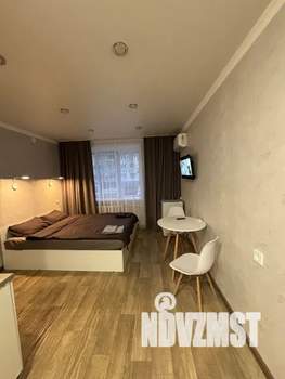 Студия квартира, посуточно, 19м2, 1/5 этаж