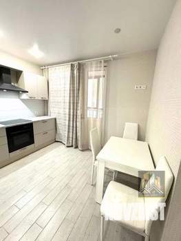 1-к квартира, на длительный срок, 40м2, 14/18 этаж