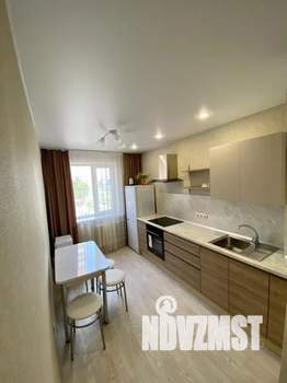 1-к квартира, посуточно, 45м2, 4/10 этаж