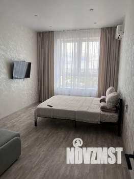 1-к квартира, посуточно, 35м2, 21/23 этаж