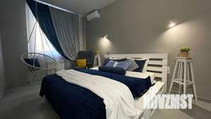 1-к квартира, посуточно, 40м2, 2/19 этаж