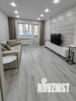 2-к квартира, посуточно, 60м2, 1/9 этаж