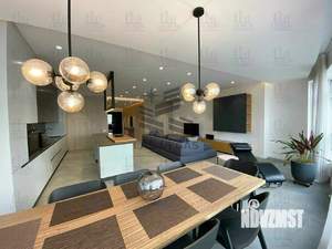 3-к квартира, на длительный срок, 180м2, 3/6 этаж