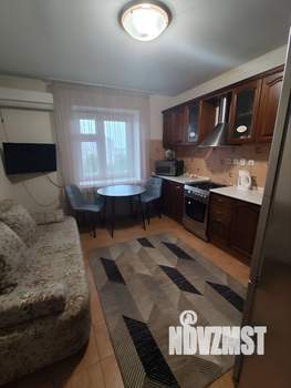 1-к квартира, посуточно, 48м2, 9/10 этаж