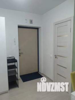 Студия квартира, посуточно, 35м2, 9/19 этаж