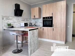 Студия квартира, посуточно, 29м2, 18/23 этаж