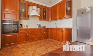 2-к квартира, посуточно, 90м2, 1/1 этаж