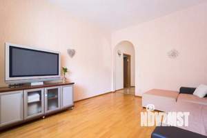 1-к квартира, посуточно, 68м2, 1/1 этаж