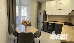 1-к квартира, посуточно, 37м2, 12/20 этаж