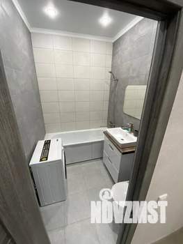 Студия квартира, посуточно, 32м2, 1/7 этаж