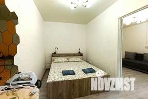 2-к квартира, посуточно, 48м2, 1/5 этаж