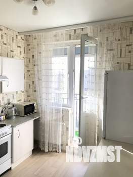 1-к квартира, посуточно, 30м2, 7/12 этаж