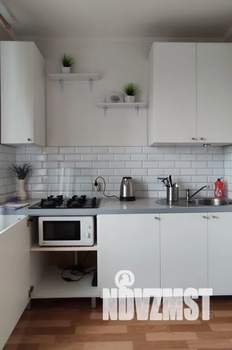 1-к квартира, посуточно, 33м2, 9/9 этаж