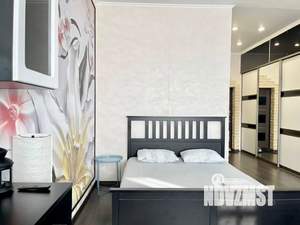 Студия квартира, посуточно, 48м2, 17/17 этаж