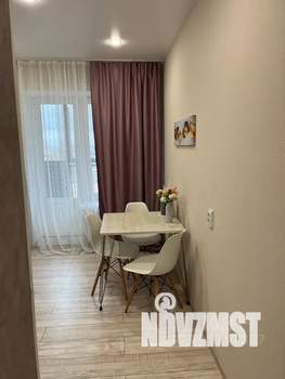 1-к квартира, посуточно, 38м2, 3/10 этаж
