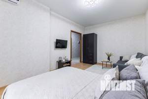 1-к квартира, посуточно, 42м2, 1/1 этаж
