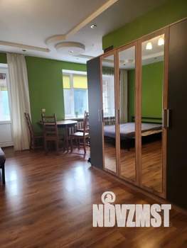 Студия квартира, посуточно, 34м2, 2/5 этаж