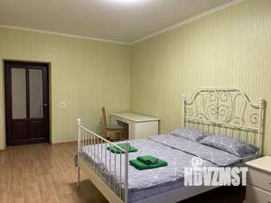 2-к квартира, посуточно, 80м2, 4/10 этаж