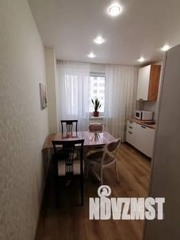 1-к квартира, посуточно, 41м2, 4/18 этаж