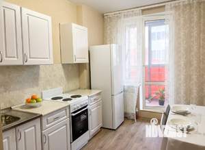 1-к квартира, на длительный срок, 38м2, 9/23 этаж