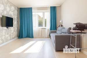 1-к квартира, посуточно, 37м2, 1/9 этаж