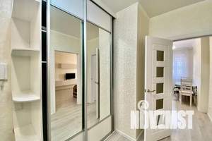 1-к квартира, посуточно, 40м2, 17/24 этаж