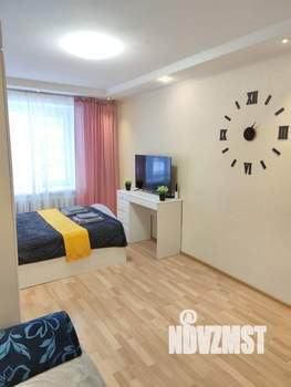 2-к квартира, посуточно, 60м2, 1/1 этаж