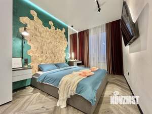 2-к квартира, посуточно, 55м2, 1/1 этаж