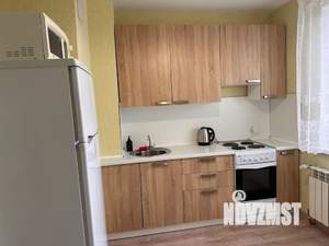 1-к квартира, посуточно, 44м2, 10/18 этаж