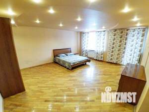 1-к квартира, посуточно, 110м2, 1/1 этаж