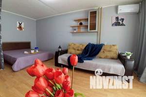 1-к квартира, посуточно, 48м2, 3/9 этаж