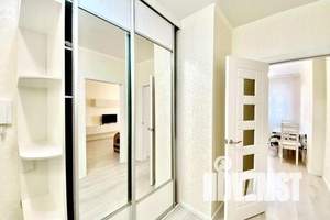 1-к квартира, посуточно, 40м2, 17/24 этаж