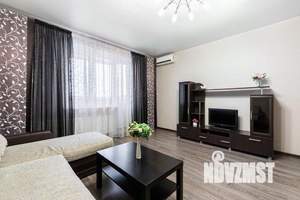 1-к квартира, посуточно, 47м2, 1/1 этаж