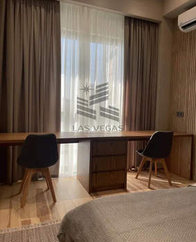 3-к квартира, на длительный срок, 110м2, 4/5 этаж