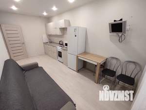 1-к квартира, посуточно, 38м2, 14/22 этаж