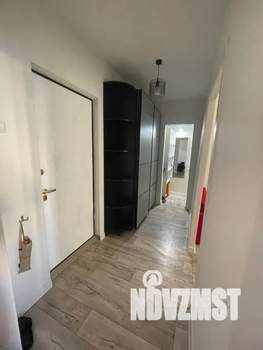1-к квартира, посуточно, 41м2, 8/10 этаж