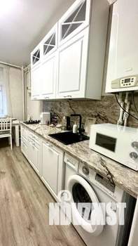 1-к квартира, посуточно, 35м2, 4/5 этаж